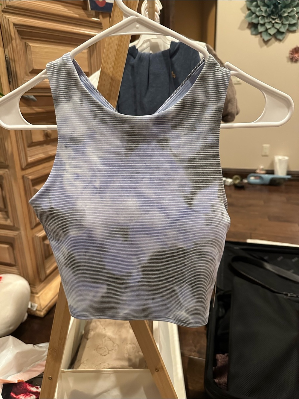 Athleta Lavender Tie-Dye Ribbed Crop Tank